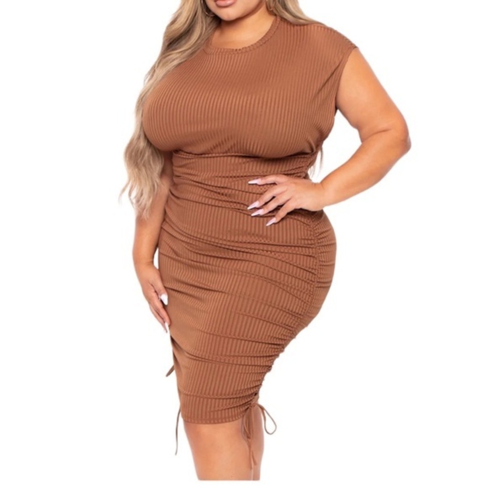 🟤NWT CURVY SENSE Ribbed Ruched Bodycon Dress in Cognac